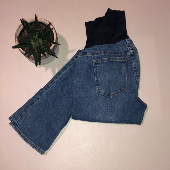 GAP Mat. sz25 Straight Jeans - Picture 2 of 4